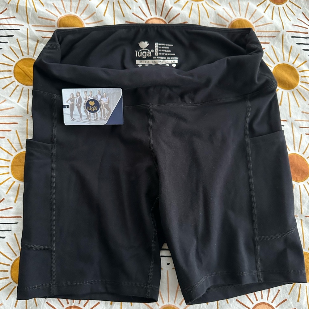 Bike shorts sz L